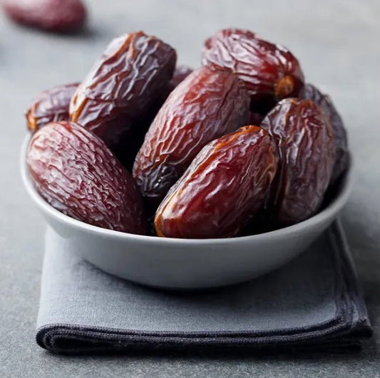 Medjoul Dates JUMBO | Premium Quality | UAE - 500 Gms